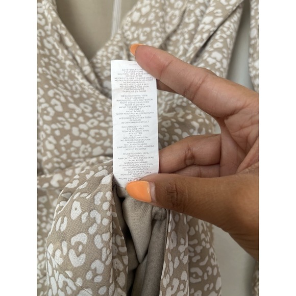 Pretty Little Thing Juniors Size 10 Long Sleep Ruffle Wrap Shorts Romper‎ Beige - Picture 5 of 14